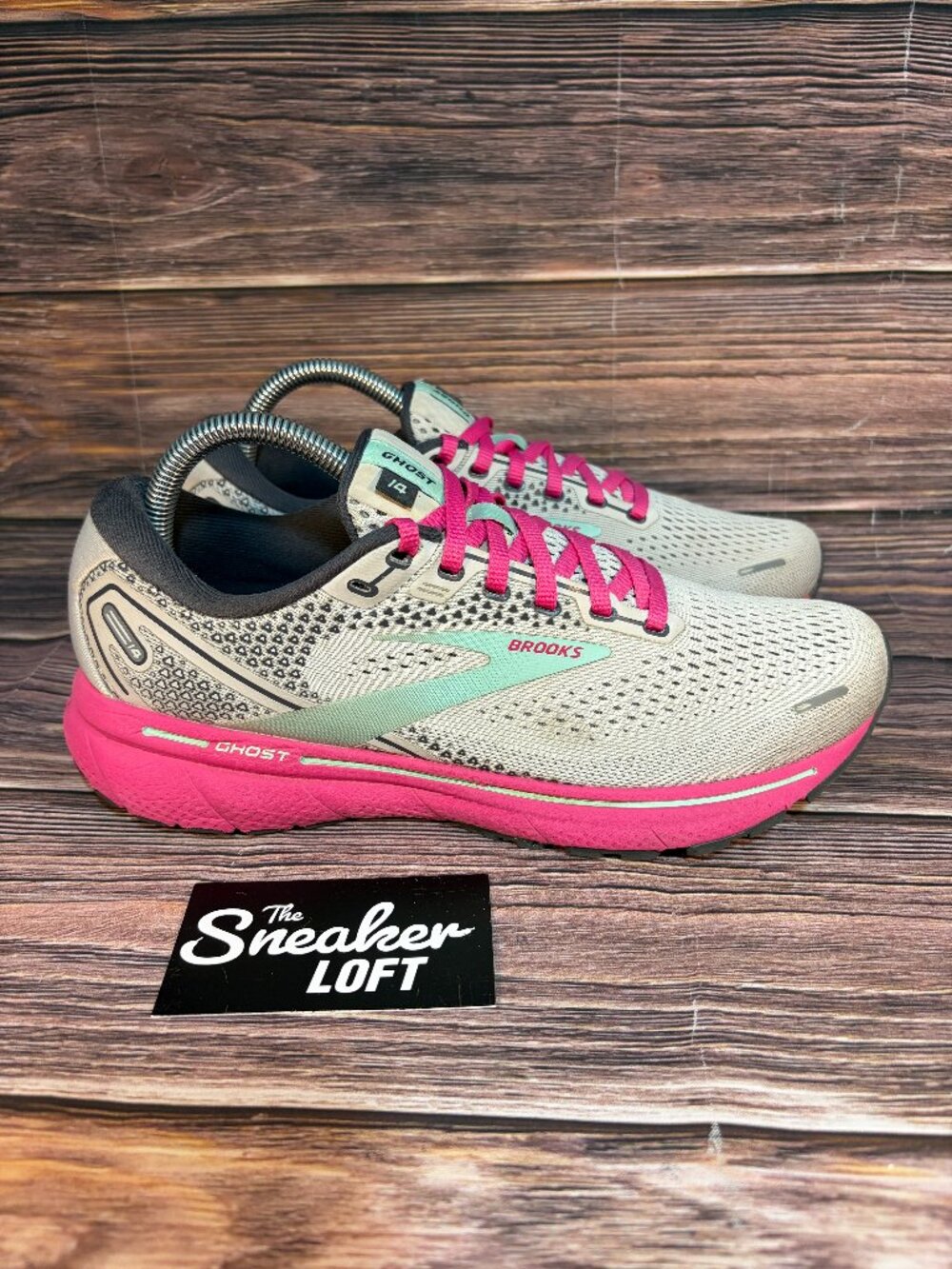 Brooks Ghost 14 Women's Light Gray Pink Athletic Running Shoes Size 9